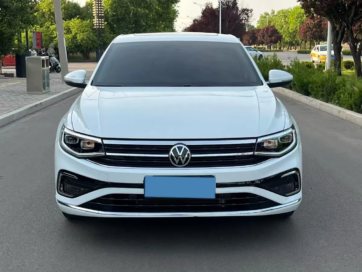 2023 Volkswagen Bora 1.2T 116HP L4 7DCT,autocango,china used car exporter,china ev exporter,chinese used car exporter,chinese used ev exporter