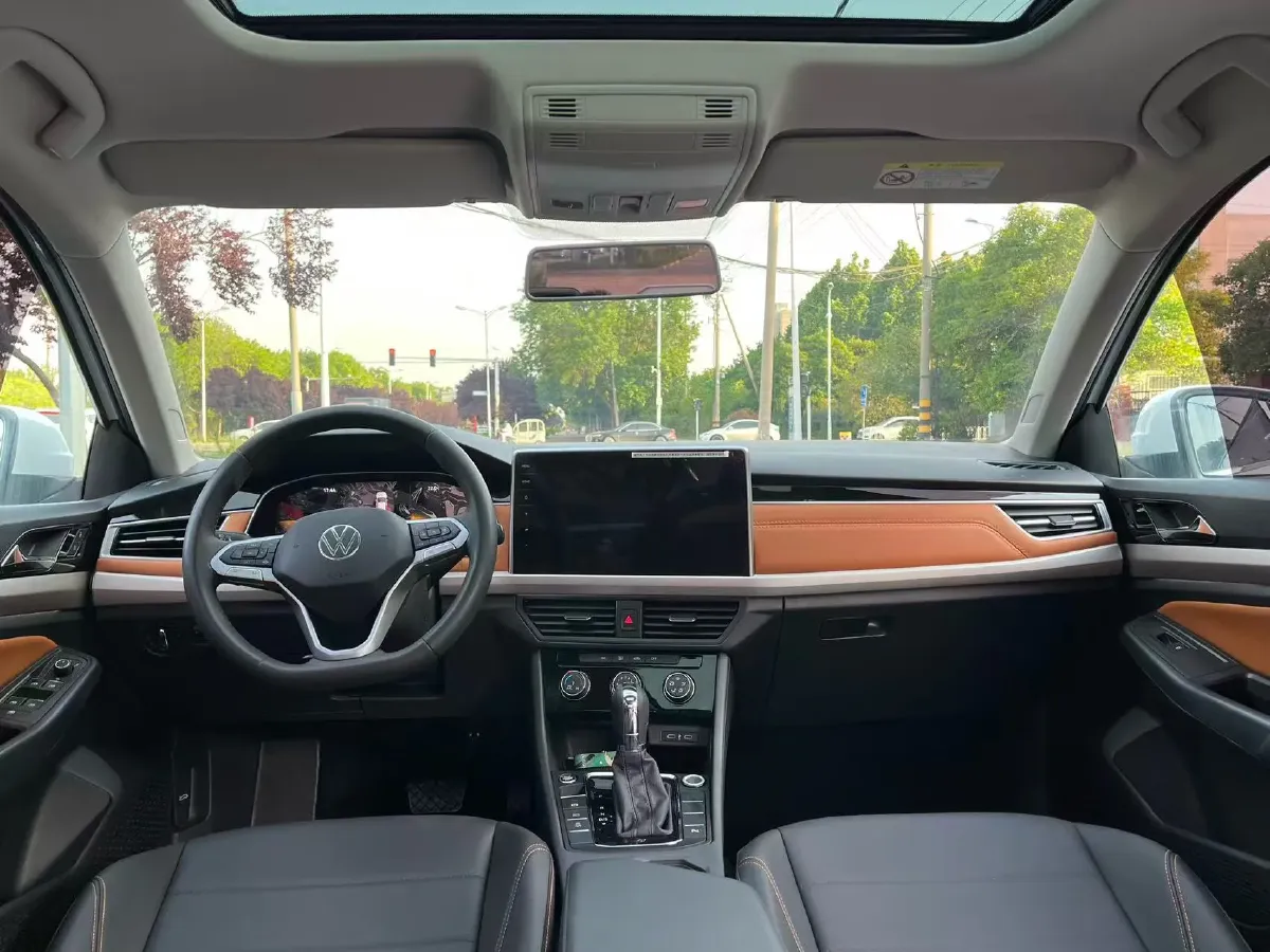 2023 Volkswagen Bora 1.2T 116HP L4 7DCT,autocango,china used car exporter,china ev exporter,chinese used car exporter,chinese used ev exporter