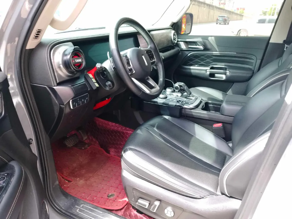 2021 Tank 300 2.0T 227HP L4 8AT,autocango,china used car exporter,china ev exporter,chinese used car exporter,chinese used ev exporter