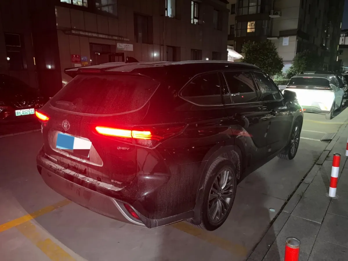 2024 Toyota Highlander 2.5L 189HP L4 E-CVT Hybrid,autocango,china used car exporter,china ev exporter,chinese used car exporter,chinese used ev exporter