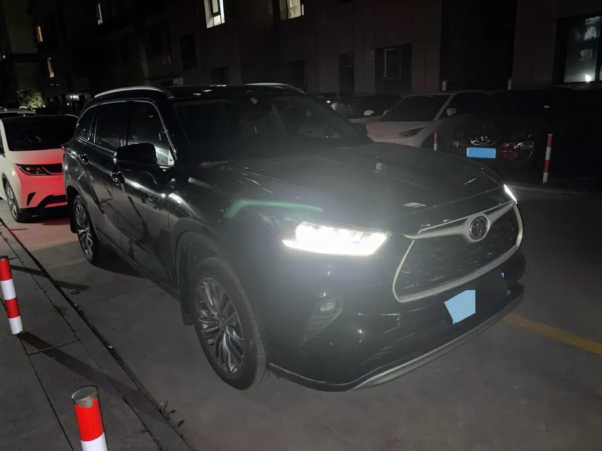 2024 Toyota Highlander 2.5L 189HP L4 E-CVT Hybrid,autocango,china used car exporter,china ev exporter,chinese used car exporter,chinese used ev exporter
