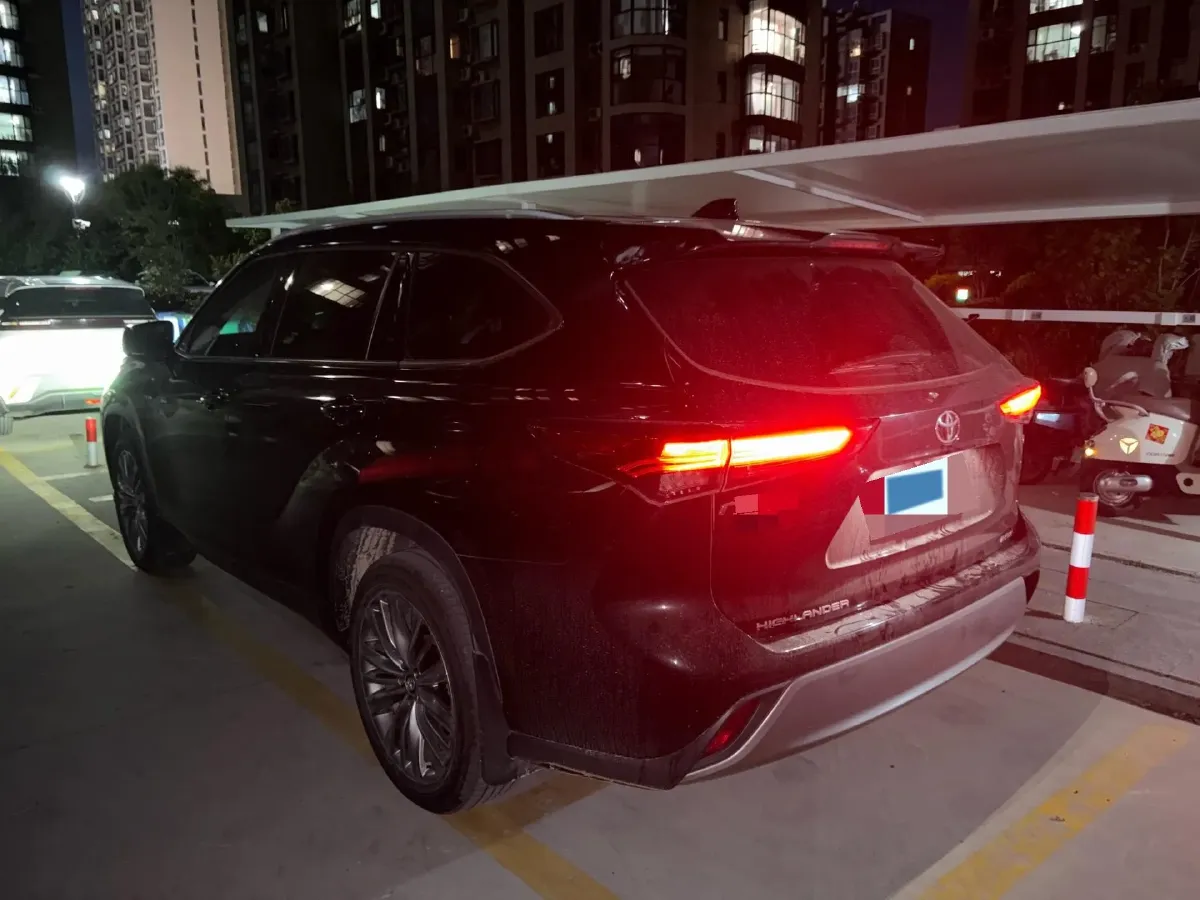 2024 Toyota Highlander 2.5L 189HP L4 E-CVT Hybrid,autocango,china used car exporter,china ev exporter,chinese used car exporter,chinese used ev exporter