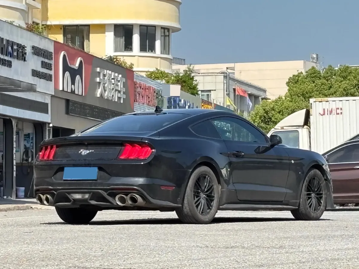 2020 Ford Mustang 2.3T 299HP L4 10AT,autocango,china used car exporter,china ev exporter,chinese used car exporter,chinese used ev exporter