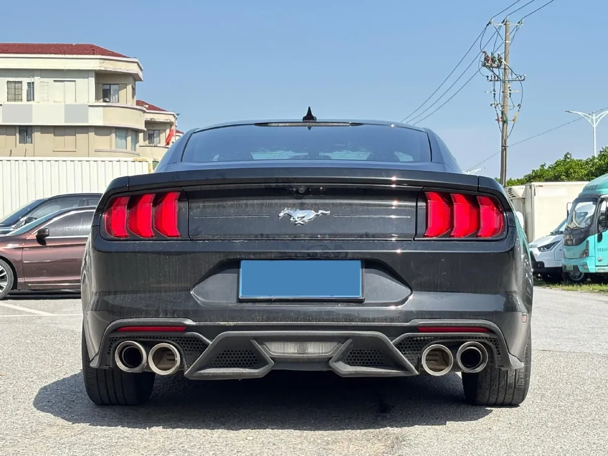 2020 Ford Mustang 2.3T 299HP L4 10AT,autocango,china used car exporter,china ev exporter,chinese used car exporter,chinese used ev exporter