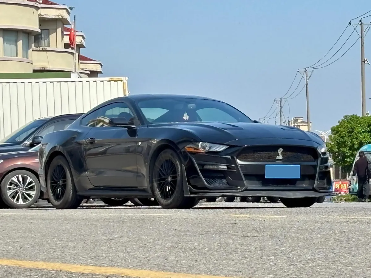 2020 Ford Mustang 2.3T 299HP L4 10AT,autocango,china used car exporter,china ev exporter,chinese used car exporter,chinese used ev exporter