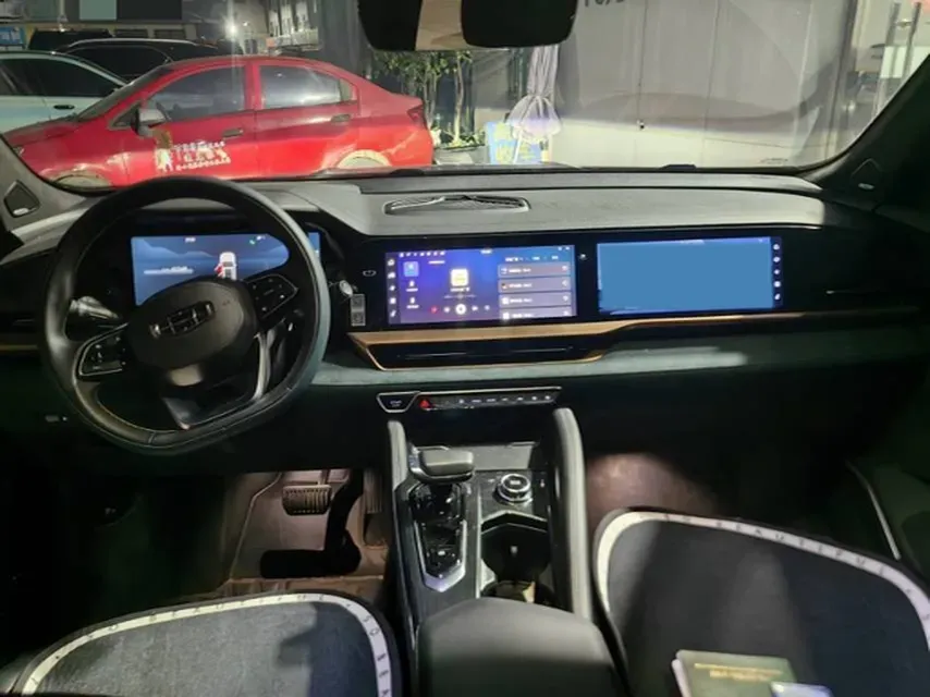 2021 Geely Monjaro 2.0T 218HP L4 7DCT,autocango,china used car exporter,china ev exporter,chinese used car exporter,chinese used ev exporter