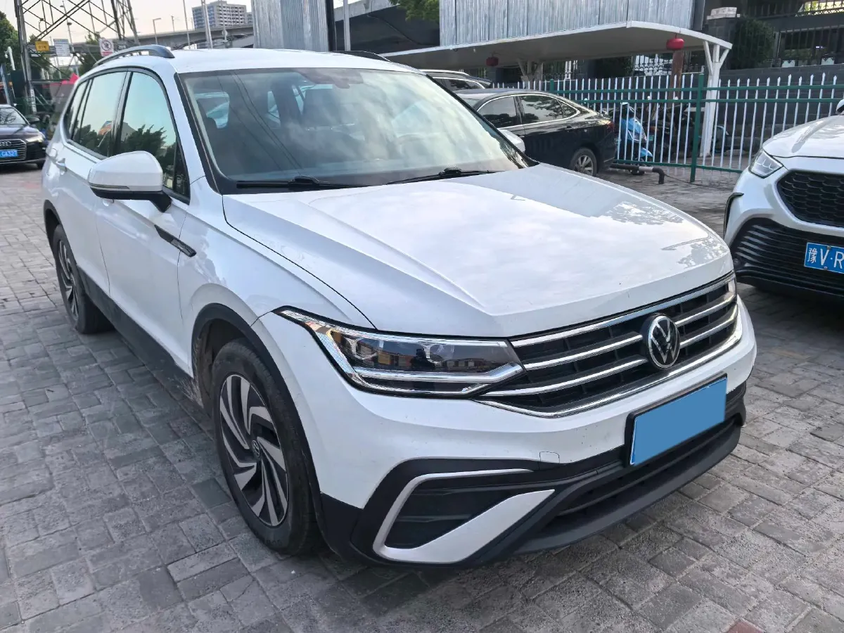 2022 MAXUS DaJia 5 BEV 70KWH,autocango,china used car exporter,china ev exporter,chinese used car exporter,chinese used ev exporter