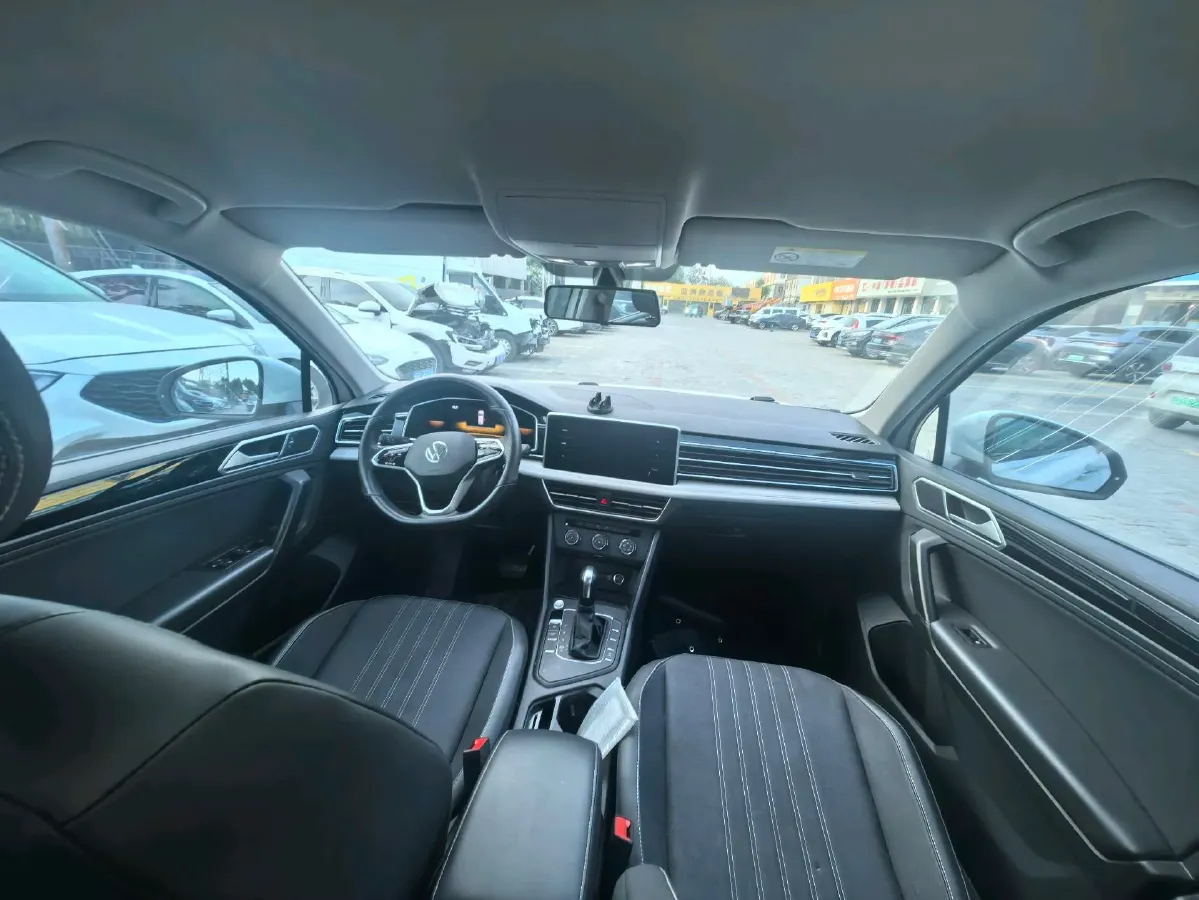 2022 MAXUS DaJia 5 BEV 70KWH,autocango,china used car exporter,china ev exporter,chinese used car exporter,chinese used ev exporter