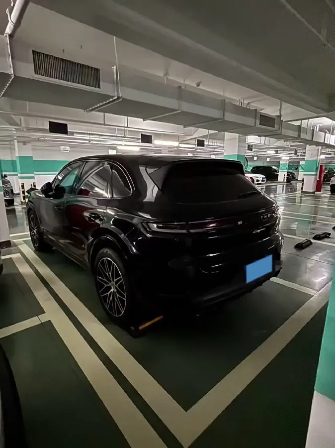 2024 Porsche Cayenne 3.0T 354HP V6 8AT,autocango,china used car exporter,china ev exporter,chinese used car exporter,chinese used ev exporter