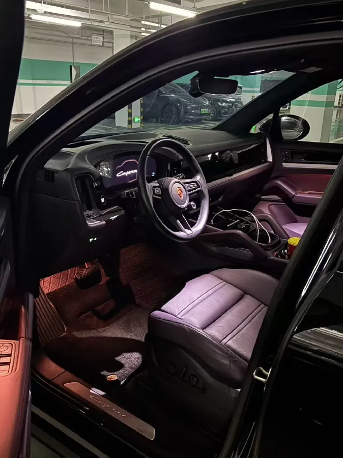 2024 Porsche Cayenne 3.0T 354HP V6 8AT,autocango,china used car exporter,china ev exporter,chinese used car exporter,chinese used ev exporter