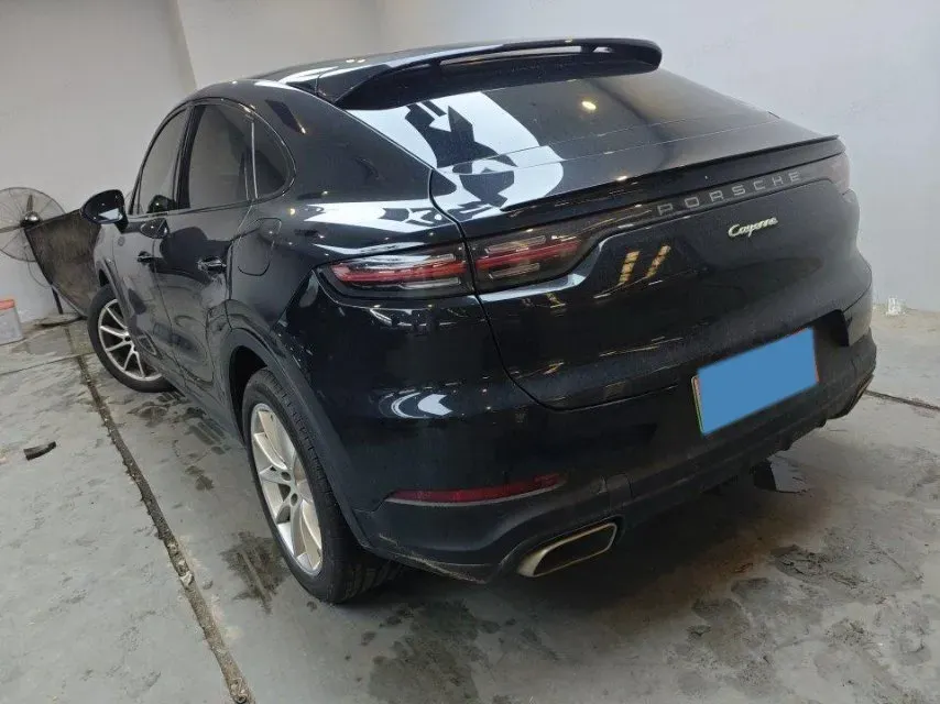 2020 Porsche Cayenne 2.0T 252HP L4 8AT PHEV 14.1KWH,autocango,china used car exporter,china ev exporter,chinese used car exporter,chinese used ev exporter
