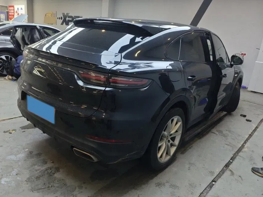 2020 Porsche Cayenne 2.0T 252HP L4 8AT PHEV 14.1KWH,autocango,china used car exporter,china ev exporter,chinese used car exporter,chinese used ev exporter