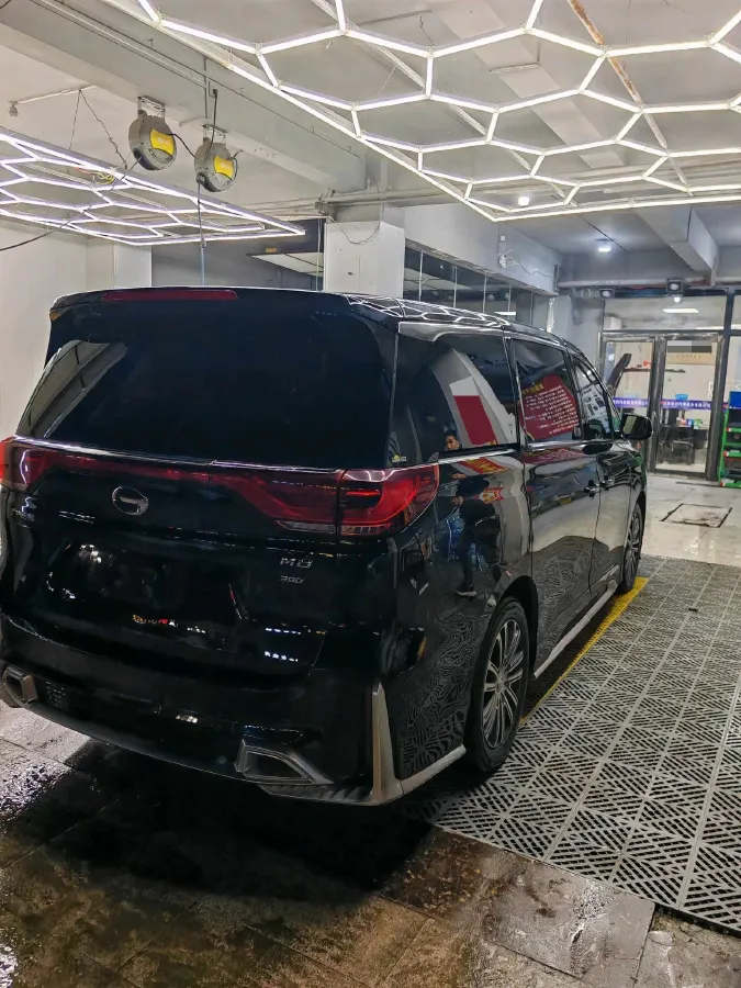 2021 GAC Trumpchi M8 2.0T 252HP L4 8AT,autocango,china used car exporter,china ev exporter,chinese used car exporter,chinese used ev exporter