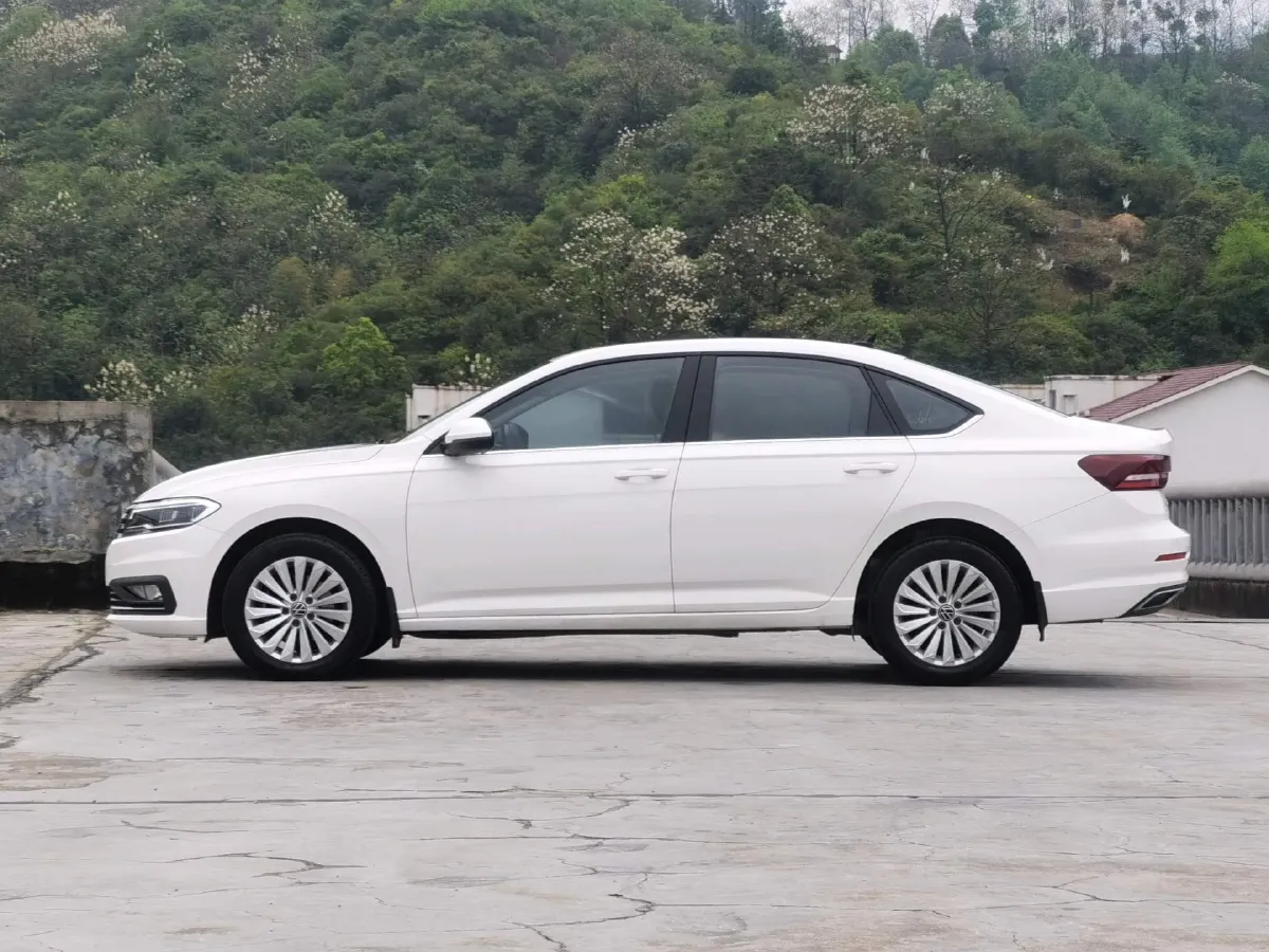 2021 Volkswagen Lavida 1.4T 150HP L4 7DCT,autocango,china used car exporter,china ev exporter,chinese used car exporter,chinese used ev exporter