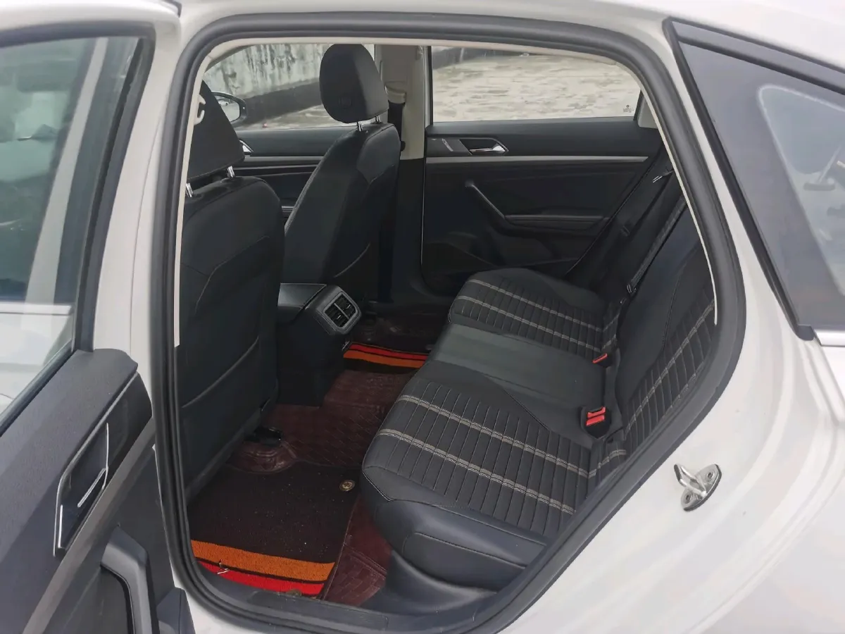 2021 Volkswagen Lavida 1.4T 150HP L4 7DCT,autocango,china used car exporter,china ev exporter,chinese used car exporter,chinese used ev exporter