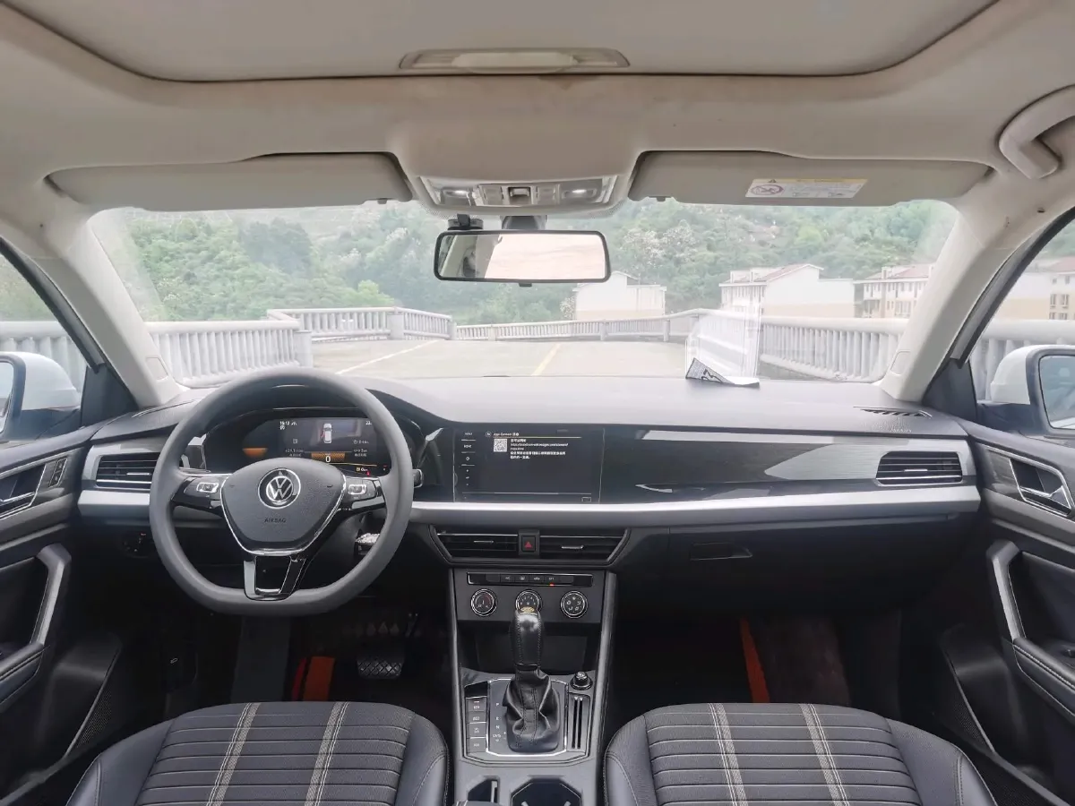 2021 Volkswagen Lavida 1.4T 150HP L4 7DCT,autocango,china used car exporter,china ev exporter,chinese used car exporter,chinese used ev exporter