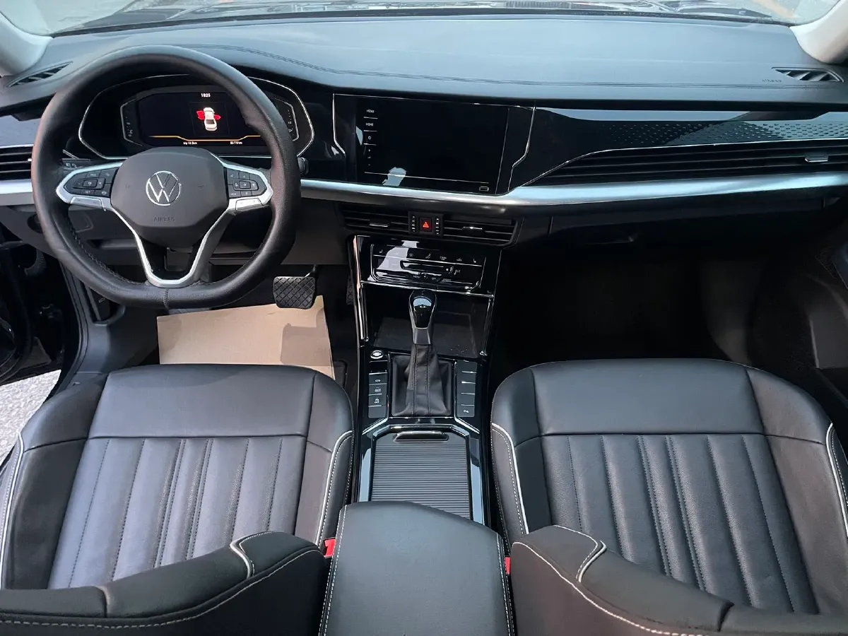 2022 Skoda Kodiak GT 2.0T 186HP L4 7DCT,autocango,china used car exporter,china ev exporter,chinese used car exporter,chinese used ev exporter