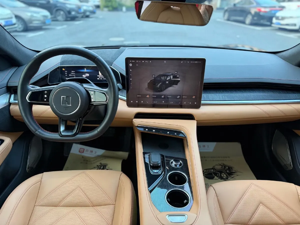 2022 Zeekr 001 BEV 86KWH,autocango,china used car exporter,china ev exporter,chinese used car exporter,chinese used ev exporter