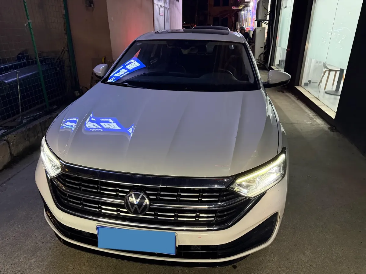 2022 Volkswagen Sagitar 1.2T 116HP L4 7DCT,autocango,china used car exporter,china ev exporter,chinese used car exporter,chinese used ev exporter