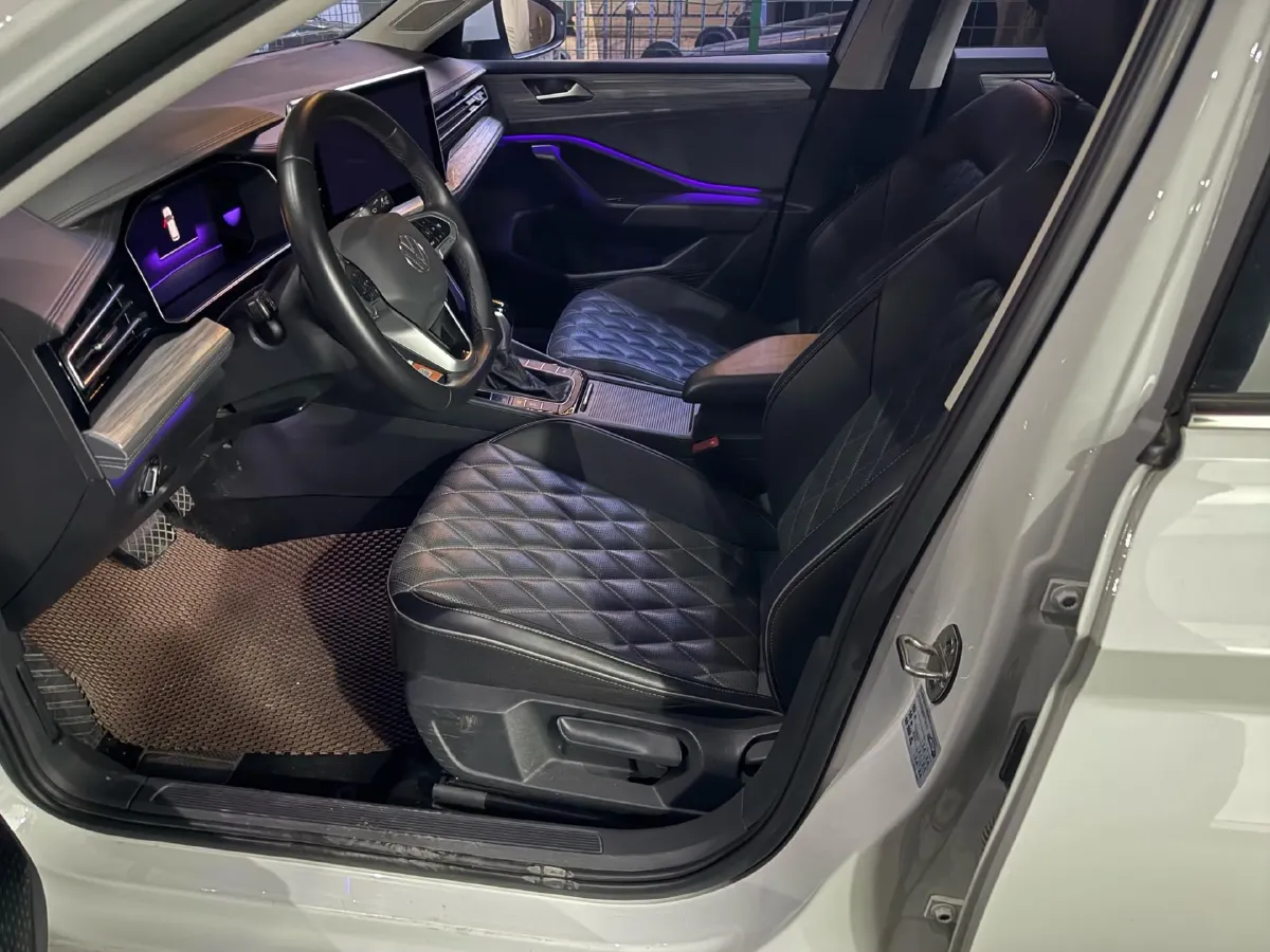 2022 Volkswagen Sagitar 1.2T 116HP L4 7DCT,autocango,china used car exporter,china ev exporter,chinese used car exporter,chinese used ev exporter