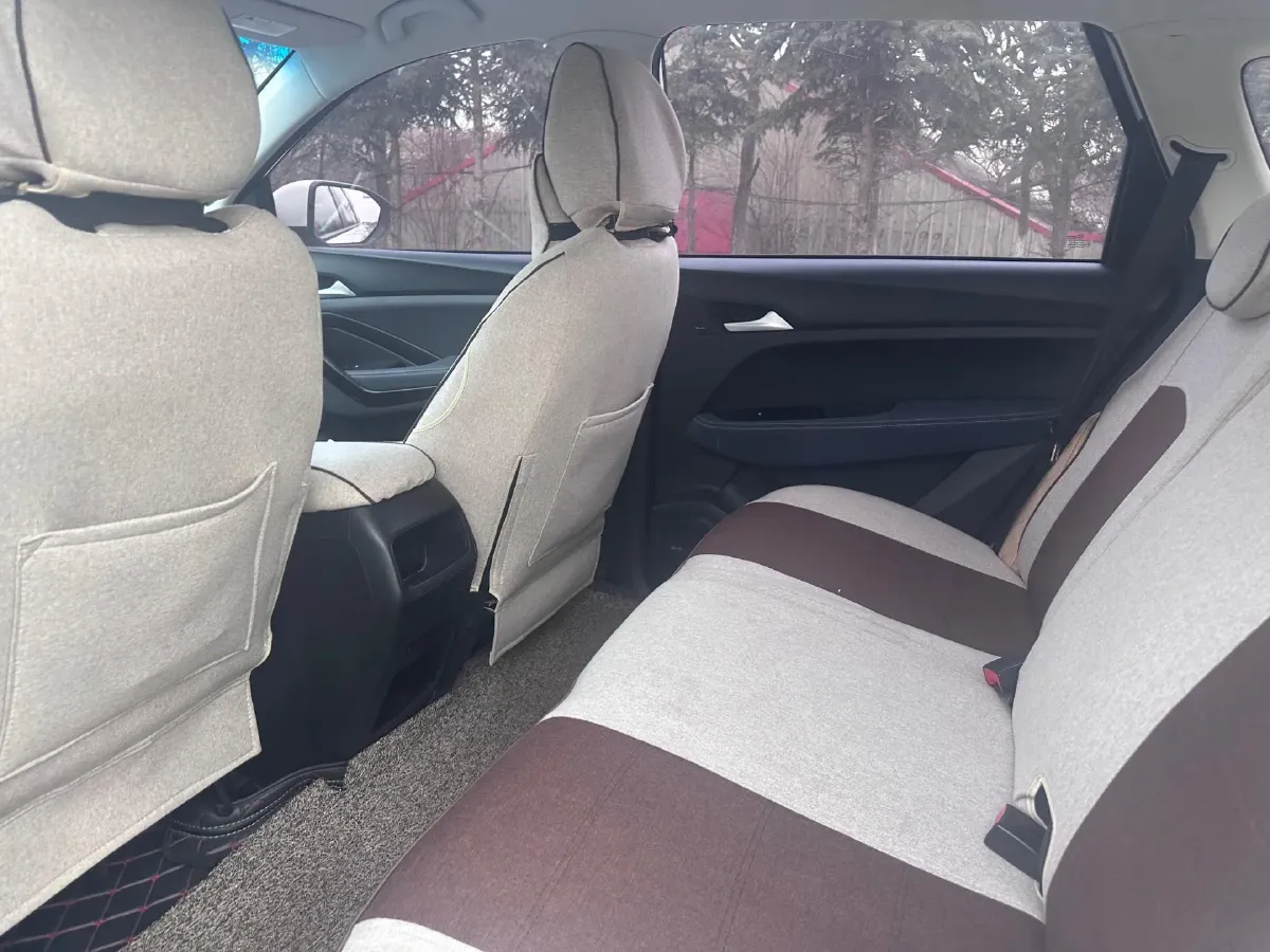 2019 BaoJun 530 1.5T 151HP L4 CVT,autocango,china used car exporter,china ev exporter,chinese used car exporter,chinese used ev exporter