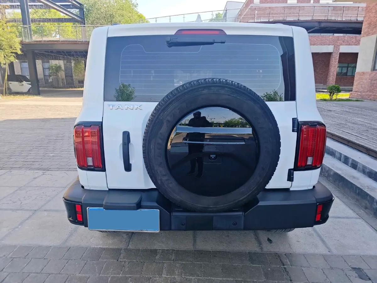 2024 Tank 300 2.0T 227HP L4 8AT,autocango,china used car exporter,china ev exporter,chinese used car exporter,chinese used ev exporter