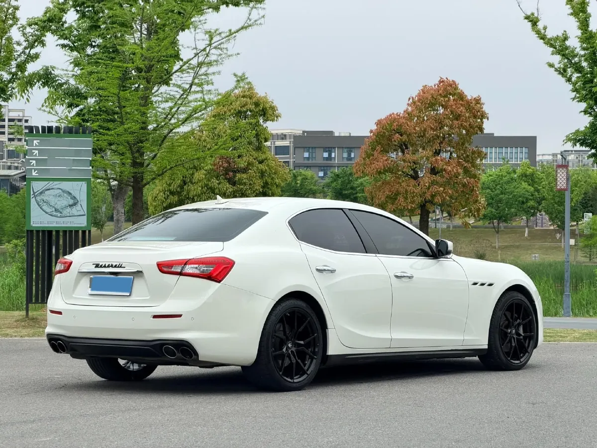 2019 Maserati Ghibli 3.0T 350HP V6 8AT,autocango,china used car exporter,china ev exporter,chinese used car exporter,chinese used ev exporter
