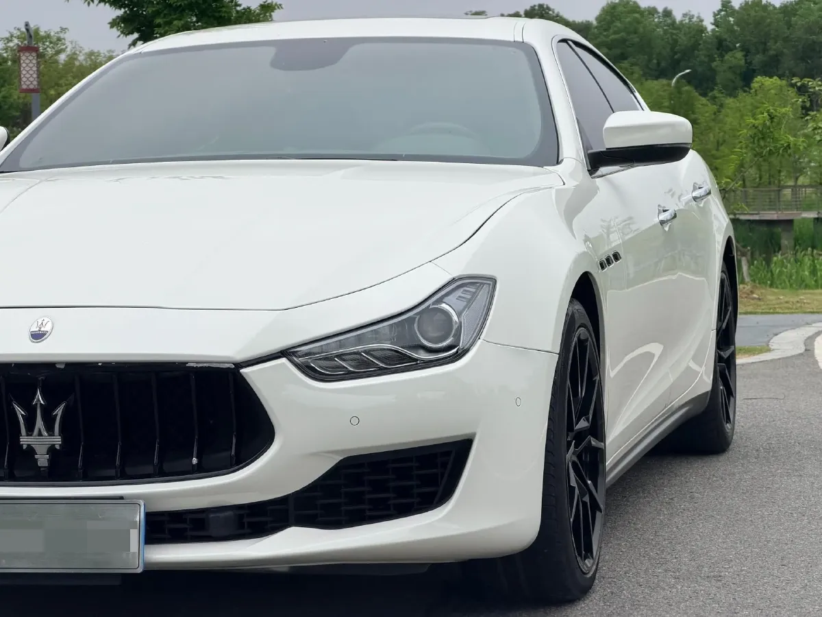 2019 Maserati Ghibli 3.0T 350HP V6 8AT,autocango,china used car exporter,china ev exporter,chinese used car exporter,chinese used ev exporter