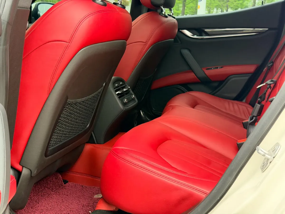 2019 Maserati Ghibli 3.0T 350HP V6 8AT,autocango,china used car exporter,china ev exporter,chinese used car exporter,chinese used ev exporter