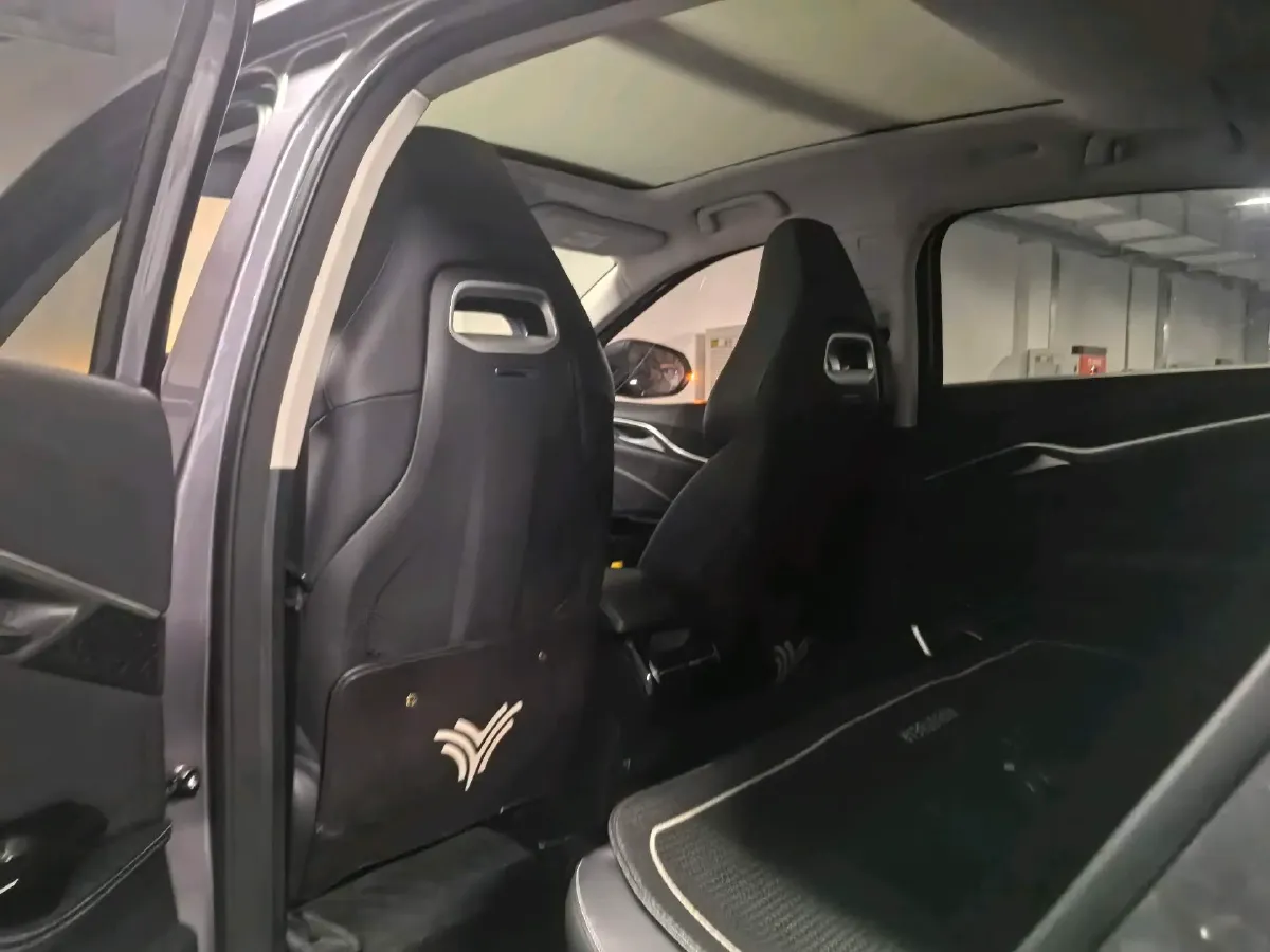 2022 MAXUS T70 2.0T 163HP L4 6AT,autocango,china used car exporter,china ev exporter,chinese used car exporter,chinese used ev exporter