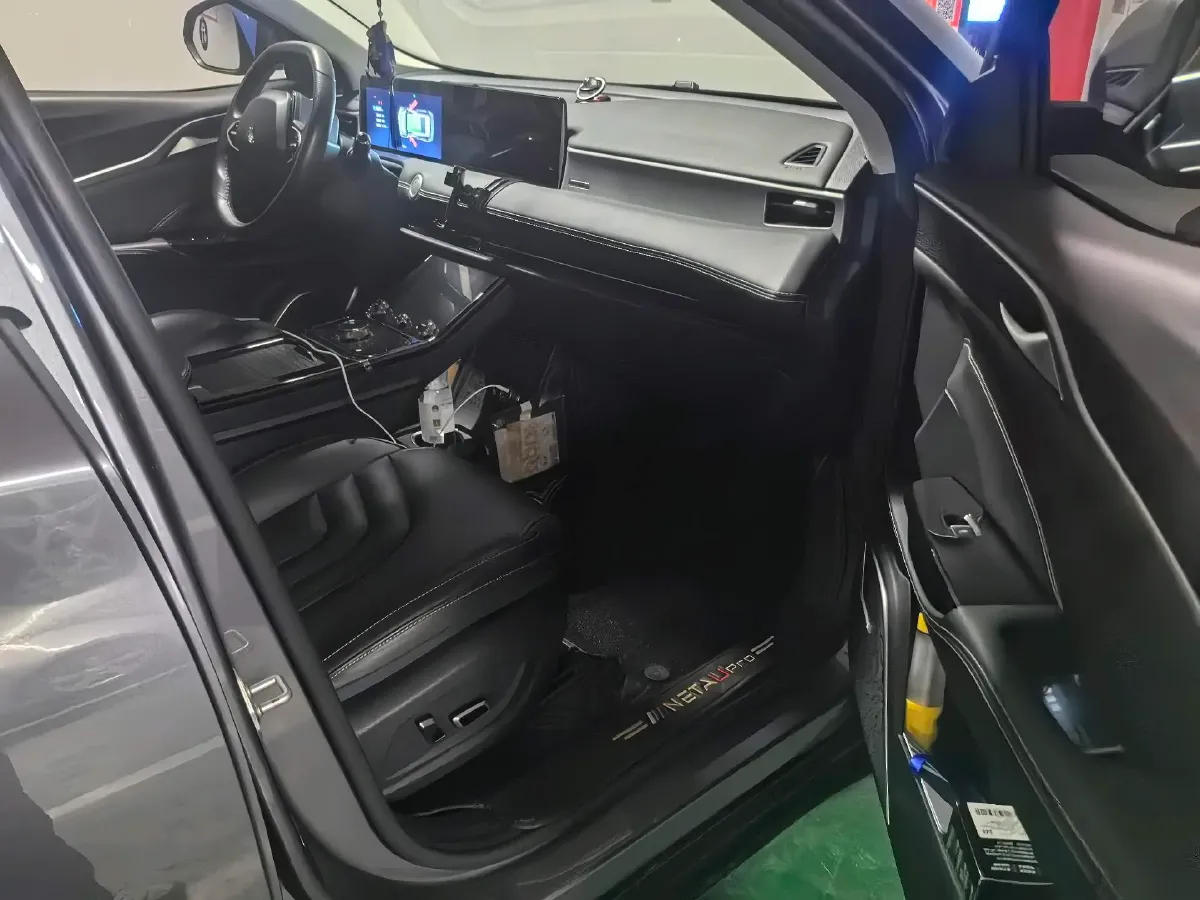 2022 MAXUS T70 2.0T 163HP L4 6AT,autocango,china used car exporter,china ev exporter,chinese used car exporter,chinese used ev exporter