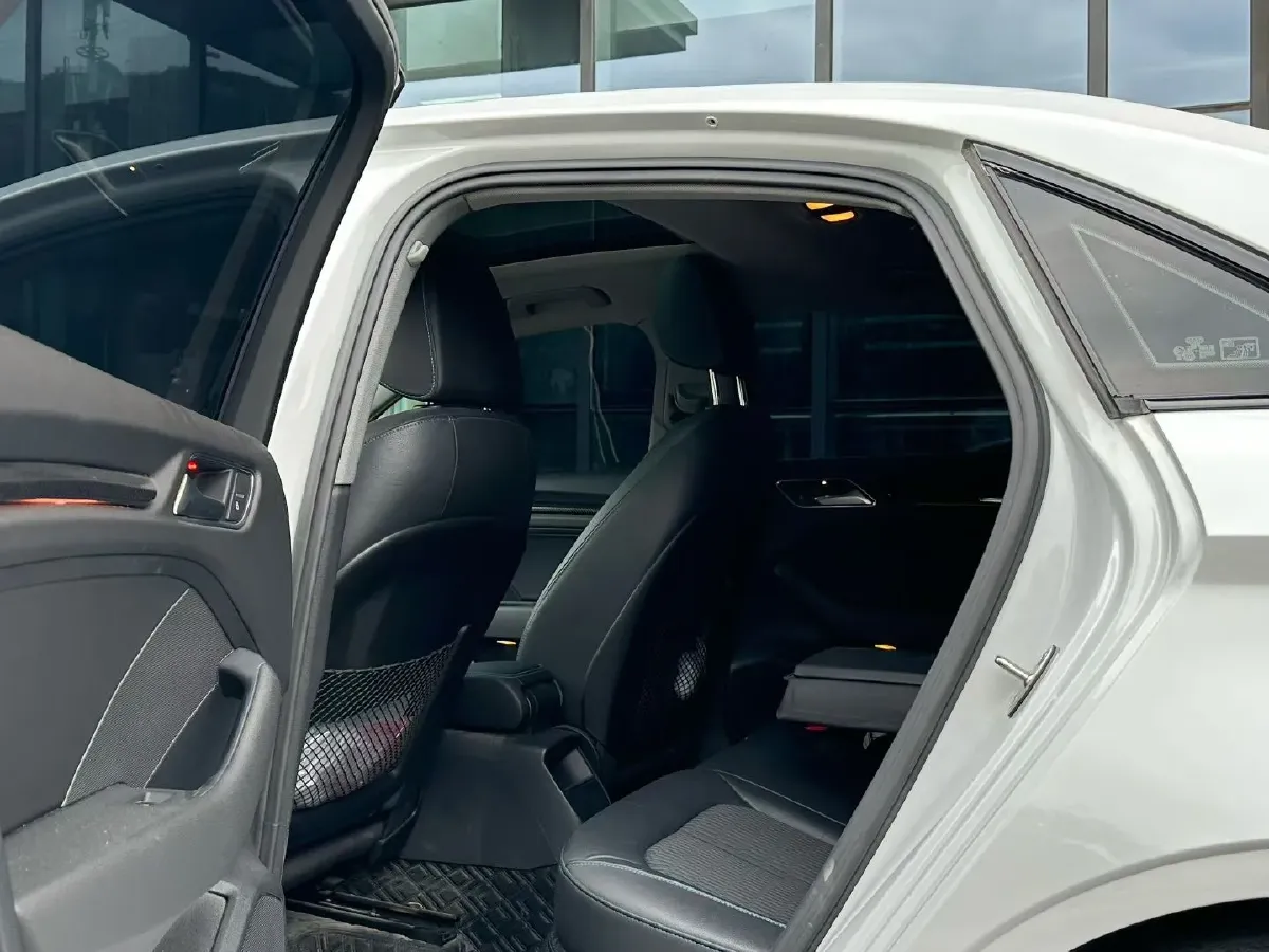 2020 Audi A3 1.4T 150HP L4 7DCT,autocango,china used car exporter,china ev exporter,chinese used car exporter,chinese used ev exporter