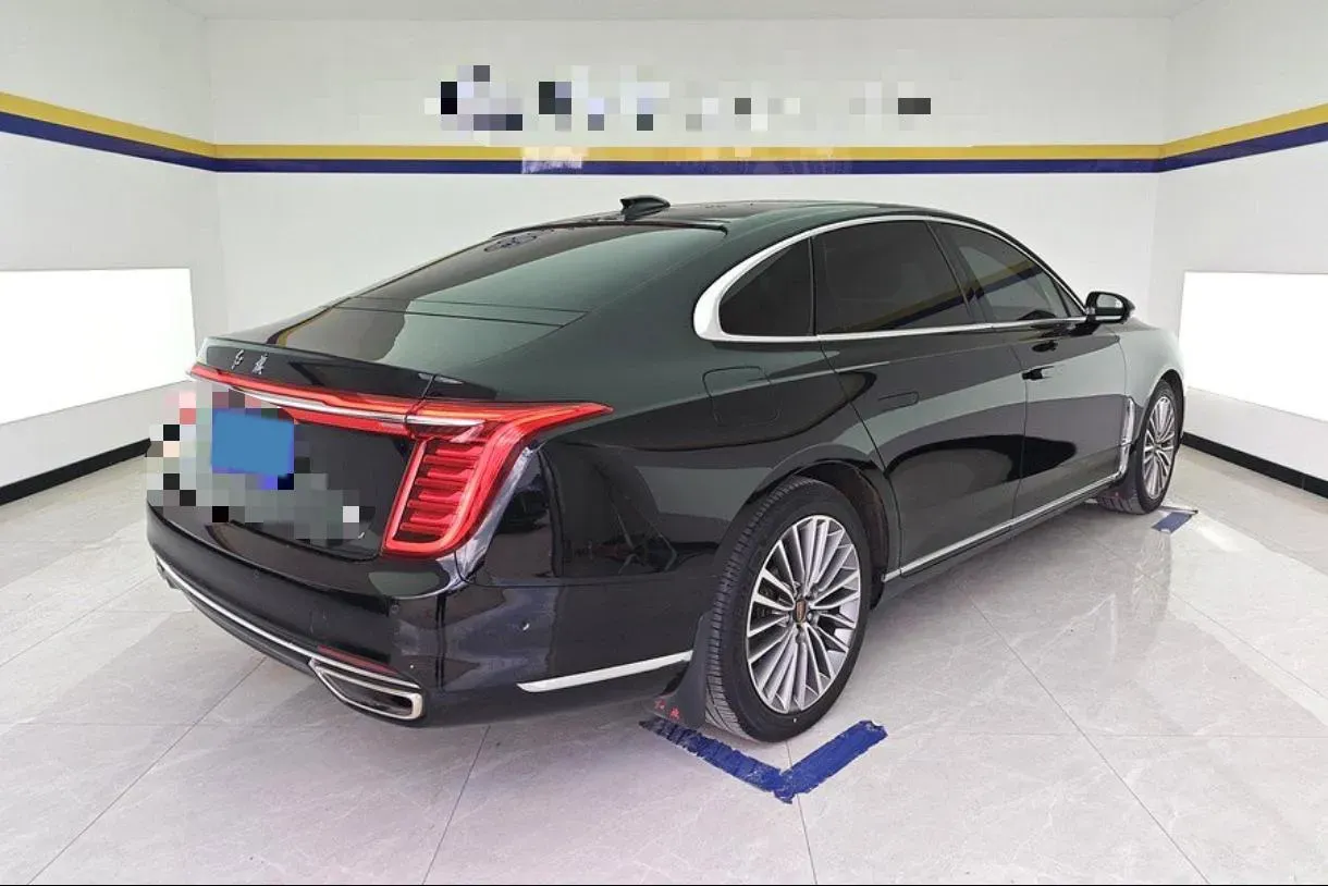 2020 HongQi H9 2.0T 252HP L4 7DCT,autocango,china used car exporter,china ev exporter,chinese used car exporter,chinese used ev exporter