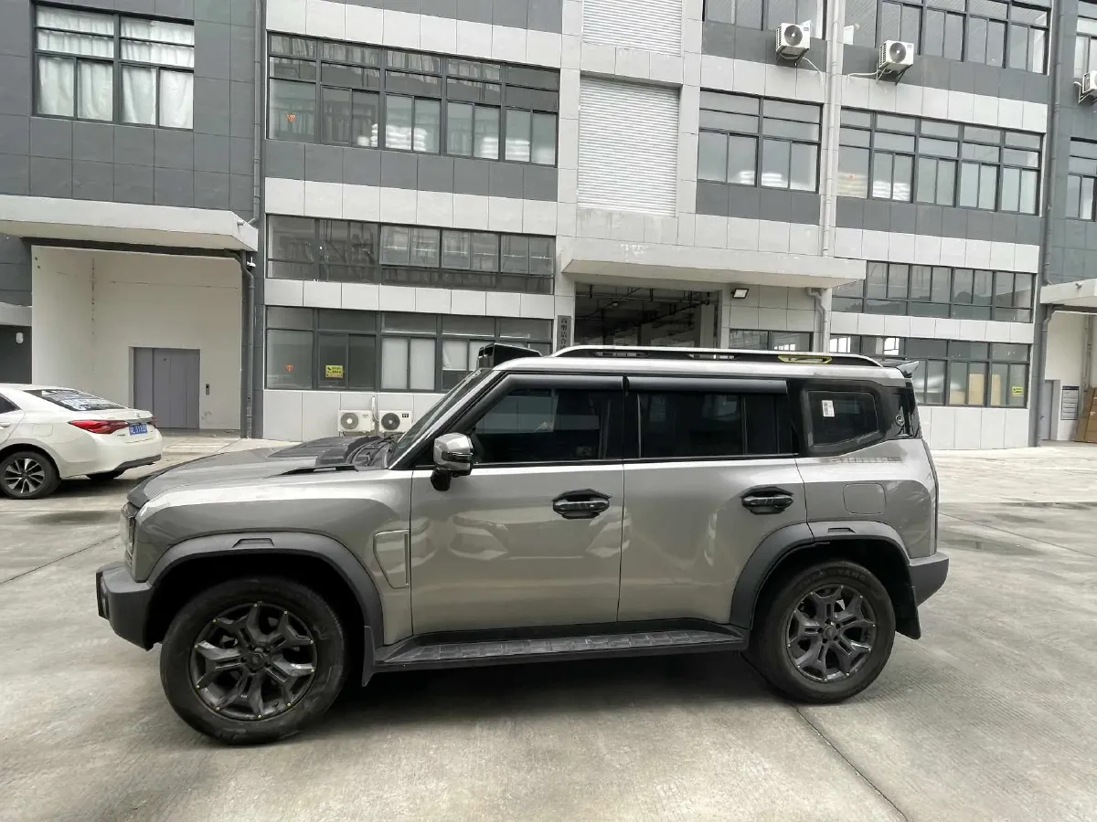 2023 Jetour Traveller 2.0T 254HP L4 7DCT,autocango,china used car exporter,china ev exporter,chinese used car exporter,chinese used ev exporter
