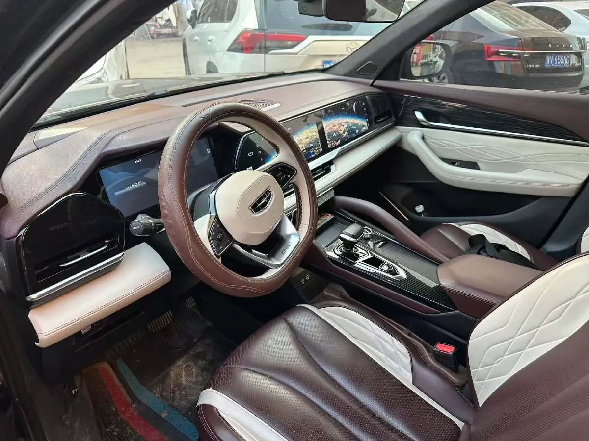 2021 Geely Monjaro 2.0T 218HP L4 7DCT,autocango,china used car exporter,china ev exporter,chinese used car exporter,chinese used ev exporter