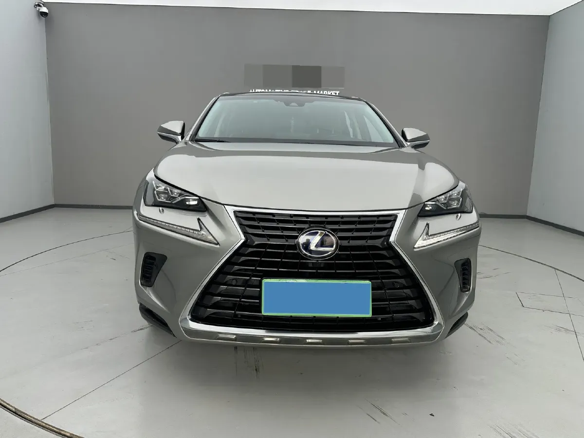 2017 Lexus NX 2.5L 155HP L4 E-CVT Hybrid,autocango,china used car exporter,china ev exporter,chinese used car exporter,chinese used ev exporter