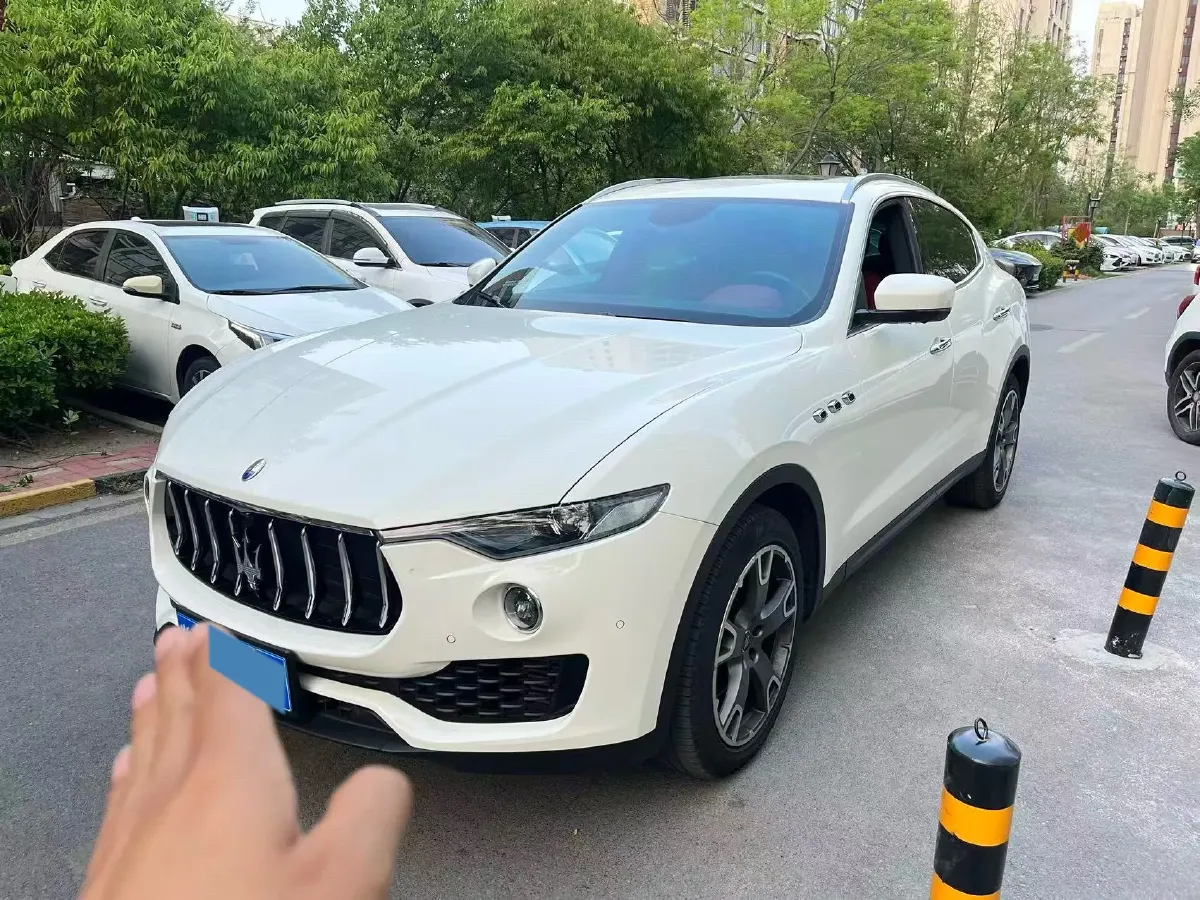 2019 Maserati Levante 3.0T 350HP V6 8AT,autocango,china used car exporter,china ev exporter,chinese used car exporter,chinese used ev exporter