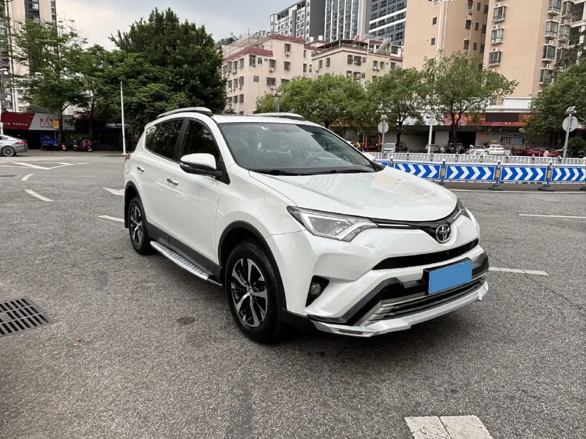 2019 Toyota Camry 2.0L 178HP L4 CVT,autocango,china used car exporter,china ev exporter,chinese used car exporter,chinese used ev exporter