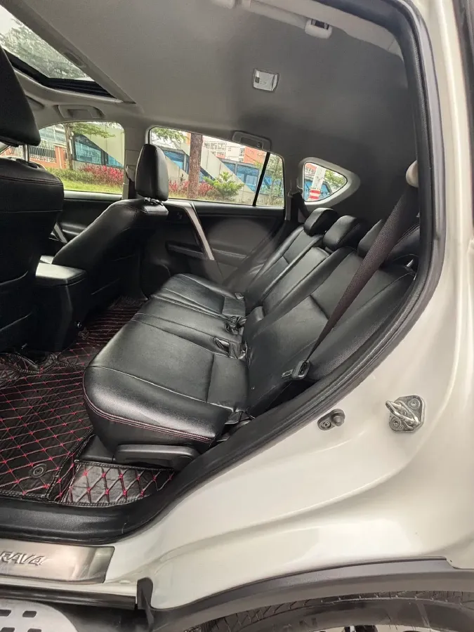 2019 Toyota Camry 2.0L 178HP L4 CVT,autocango,china used car exporter,china ev exporter,chinese used car exporter,chinese used ev exporter