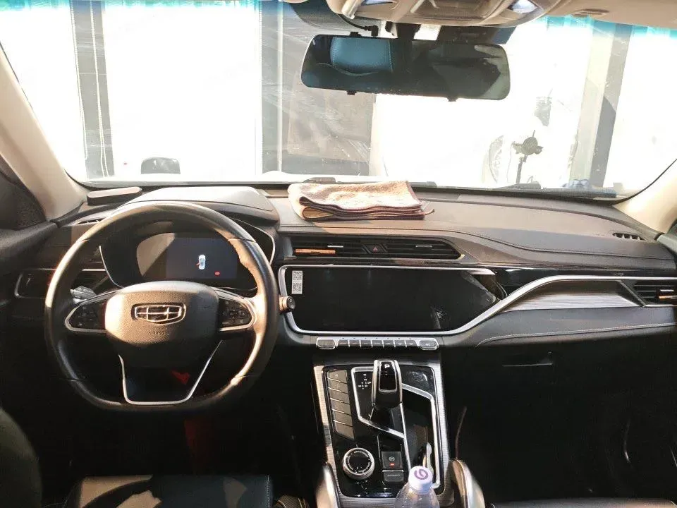 2020 Geely Azkarra 1.8T 184HP L4 7DCT,autocango,china used car exporter,china ev exporter,chinese used car exporter,chinese used ev exporter