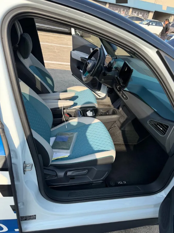 2022 Volkswagen ID.3 BEV 57.3KWH,autocango,china used car exporter,china ev exporter,chinese used car exporter,chinese used ev exporter