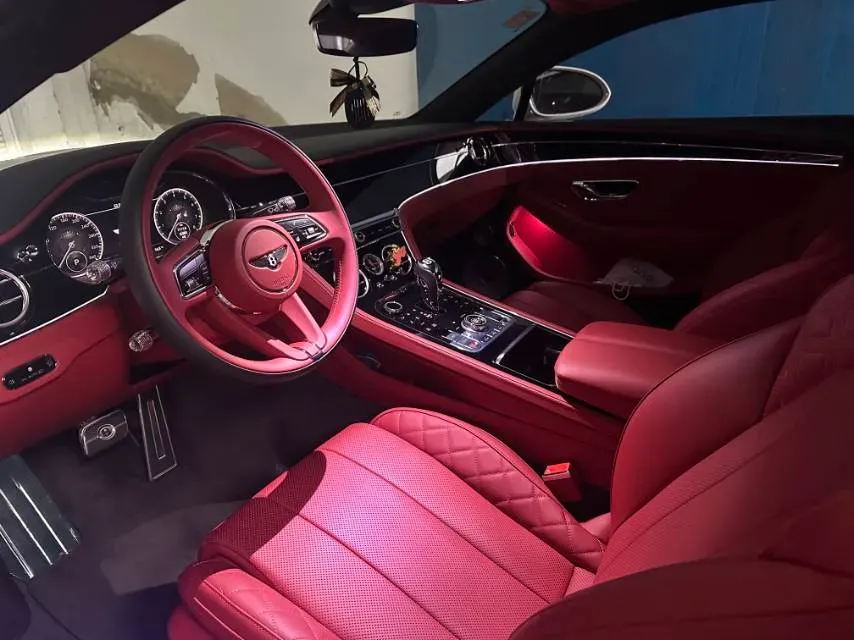 2022 Bentley Continental 4.0T 549HP V8 8DCT,autocango,china used car exporter,china ev exporter,chinese used car exporter,chinese used ev exporter