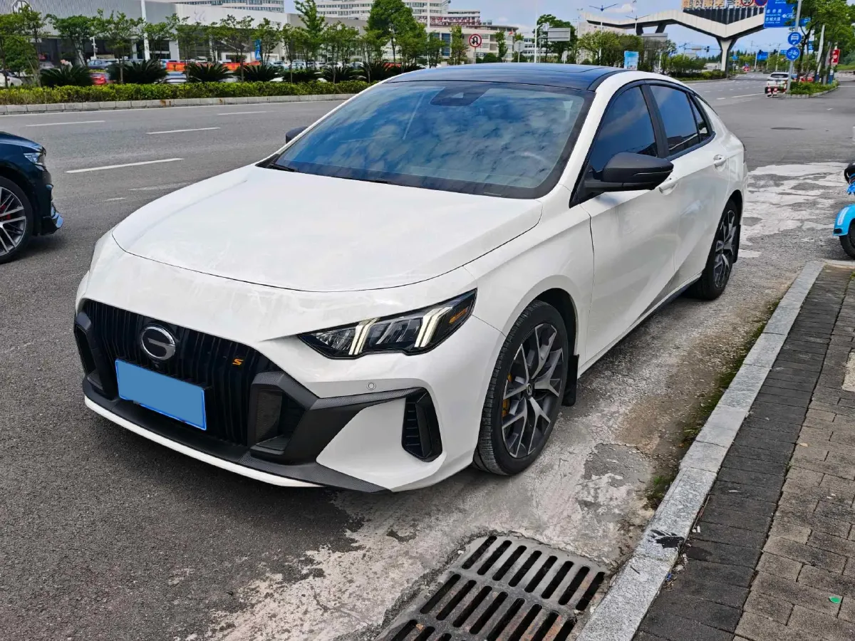 2022 GAC Trumpchi Empow 1.5T 177HP L4 7DCT,autocango,china used car exporter,china ev exporter,chinese used car exporter,chinese used ev exporter