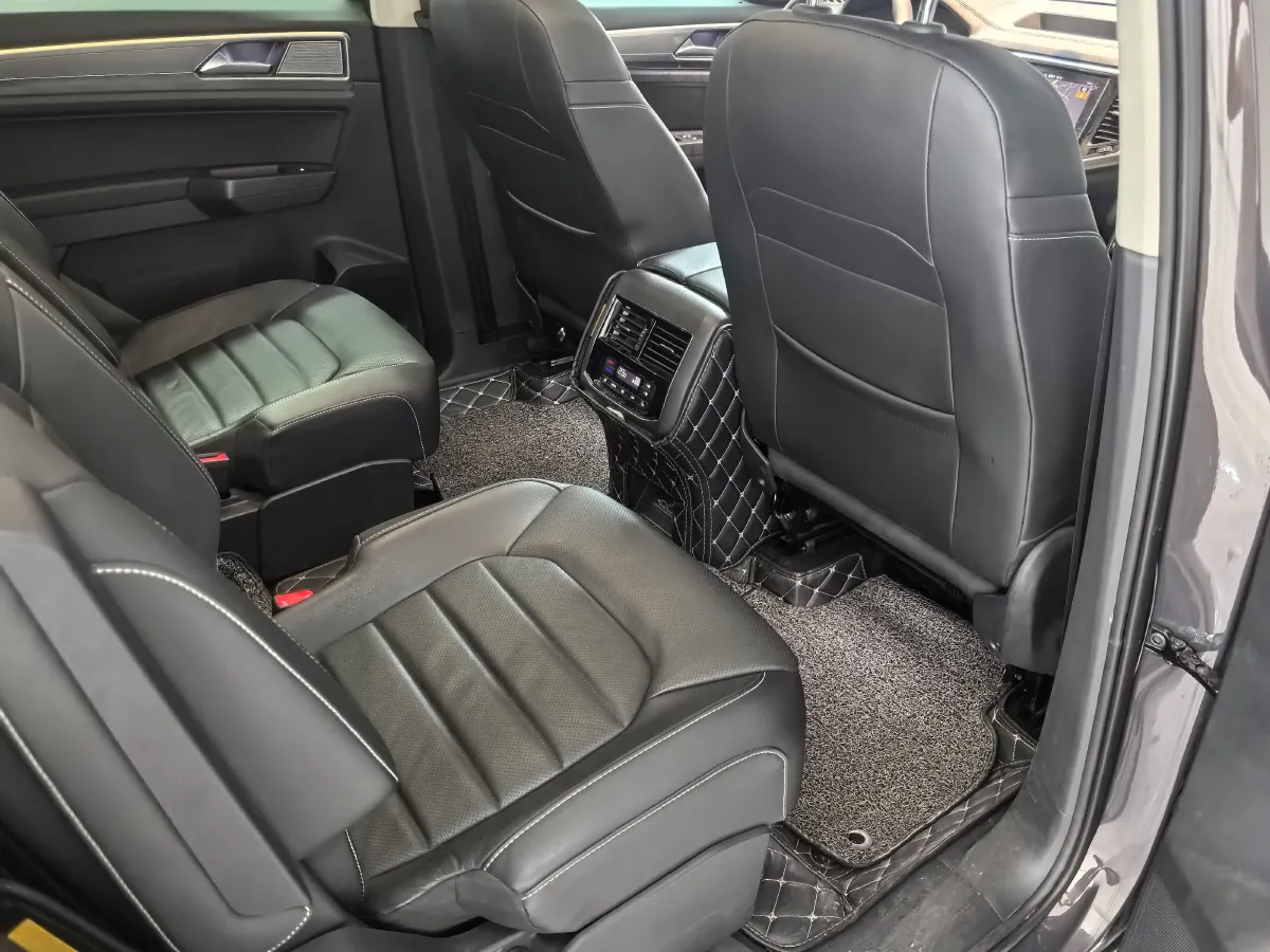 2020 Volkswagen Teramont 2.0T 220HP L4 7DCT,autocango,china used car exporter,china ev exporter,chinese used car exporter,chinese used ev exporter