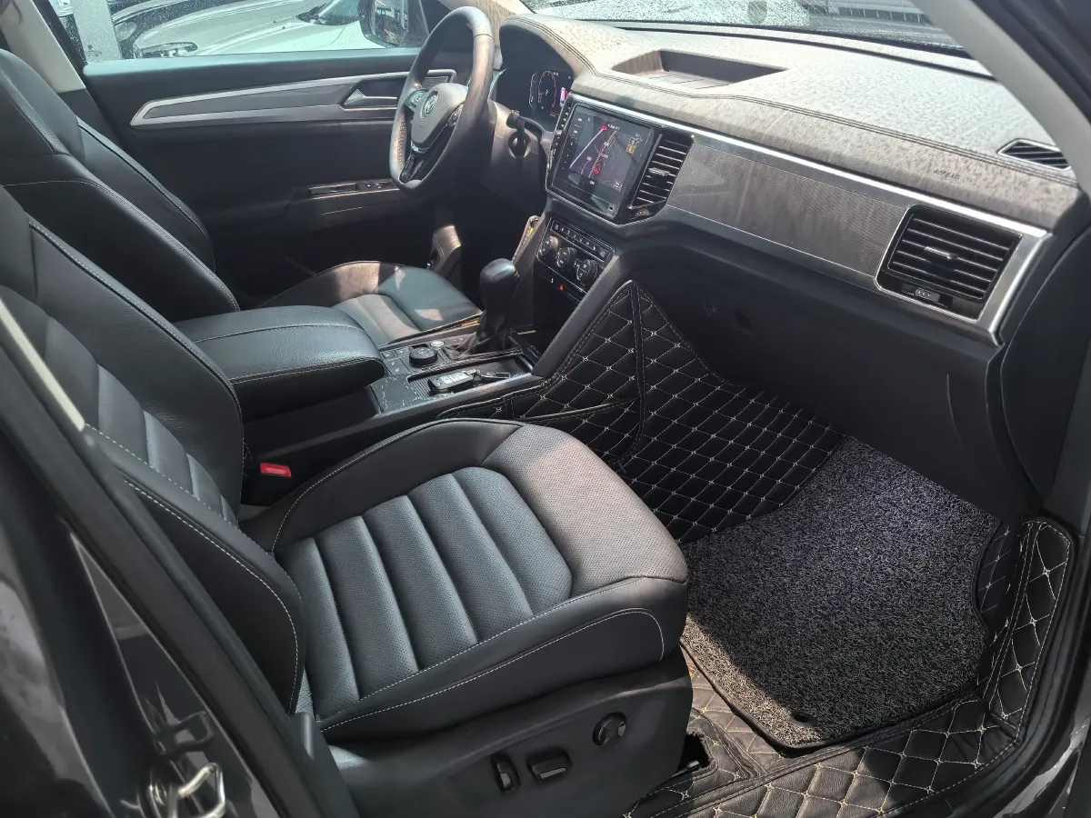 2020 Volkswagen Teramont 2.0T 220HP L4 7DCT,autocango,china used car exporter,china ev exporter,chinese used car exporter,chinese used ev exporter