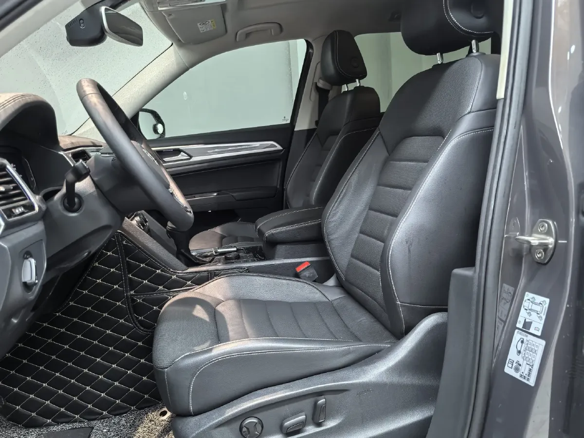 2020 Volkswagen Teramont 2.0T 220HP L4 7DCT,autocango,china used car exporter,china ev exporter,chinese used car exporter,chinese used ev exporter