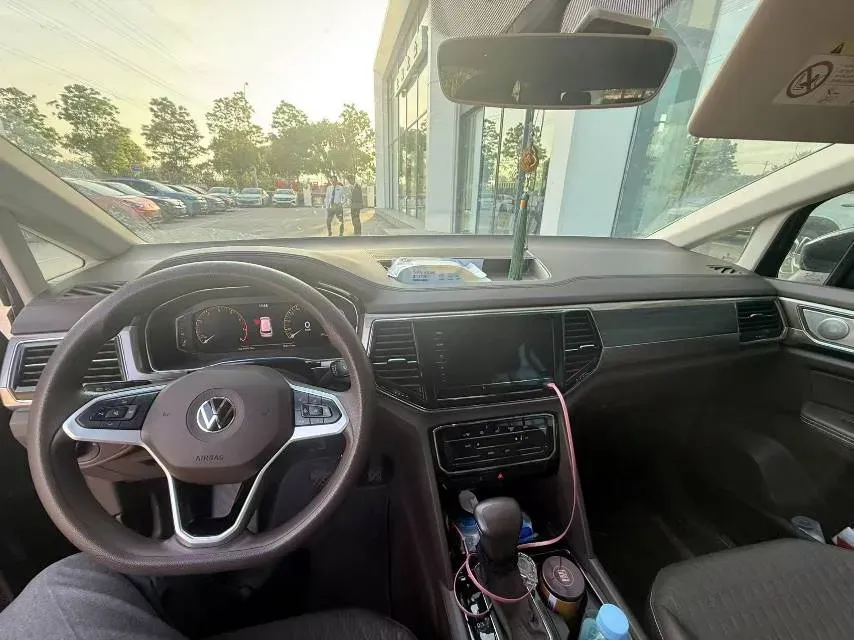 2020 Volkswagen Viloran 2.0T 186HP L4 7DCT,autocango,china used car exporter,china ev exporter,chinese used car exporter,chinese used ev exporter