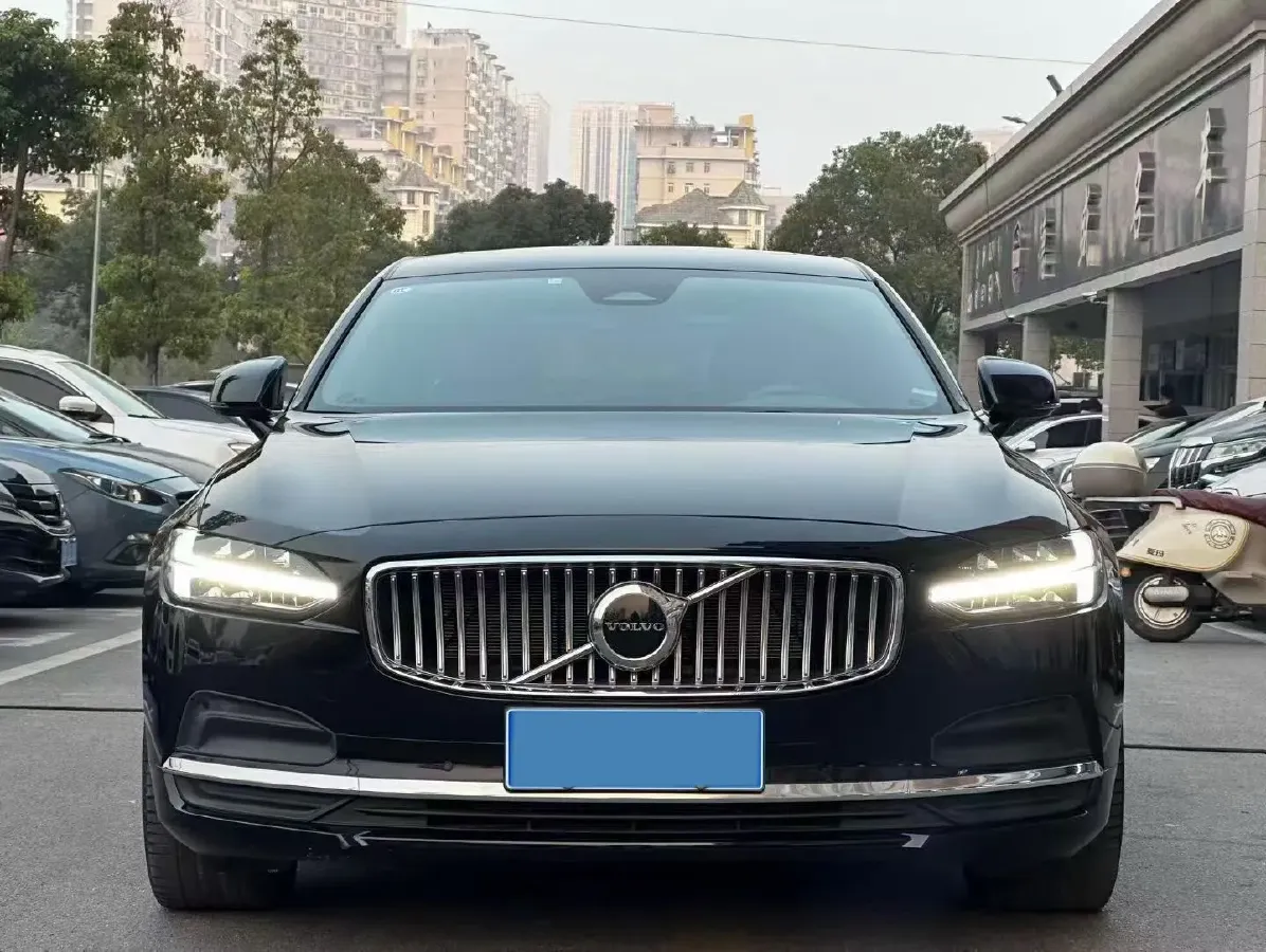 2024 Volvo S90 2.0T 250HP L4 8AT,autocango,china used car exporter,china ev exporter,chinese used car exporter,chinese used ev exporter