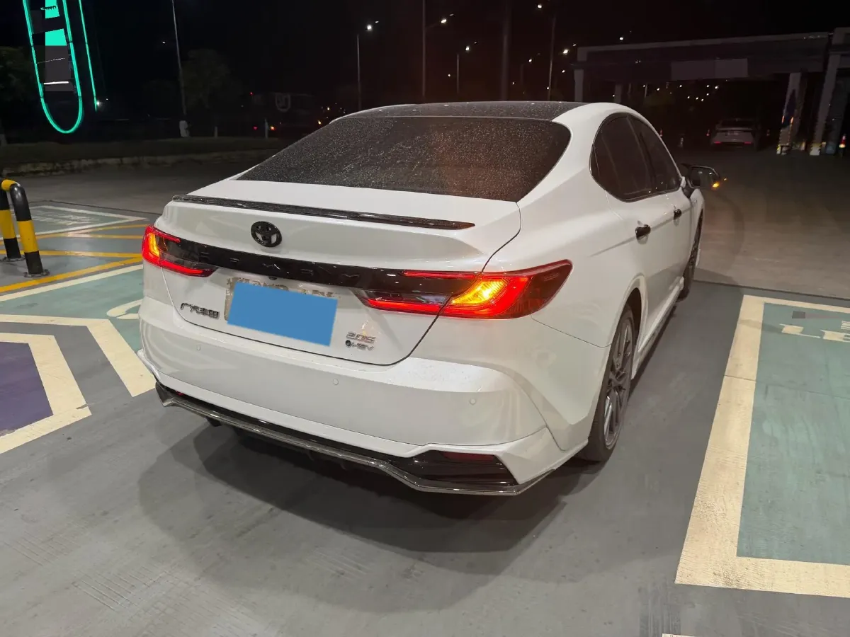 2024 Toyota Camry 2.0L 152HP L4 E-CVT Hybrid,autocango,china used car exporter,china ev exporter,chinese used car exporter,chinese used ev exporter