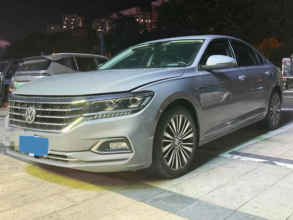 2019 Buick EnvisionPlus 2.0T 260HP L4 9AT,autocango,china used car exporter,china ev exporter,chinese used car exporter,chinese used ev exporter